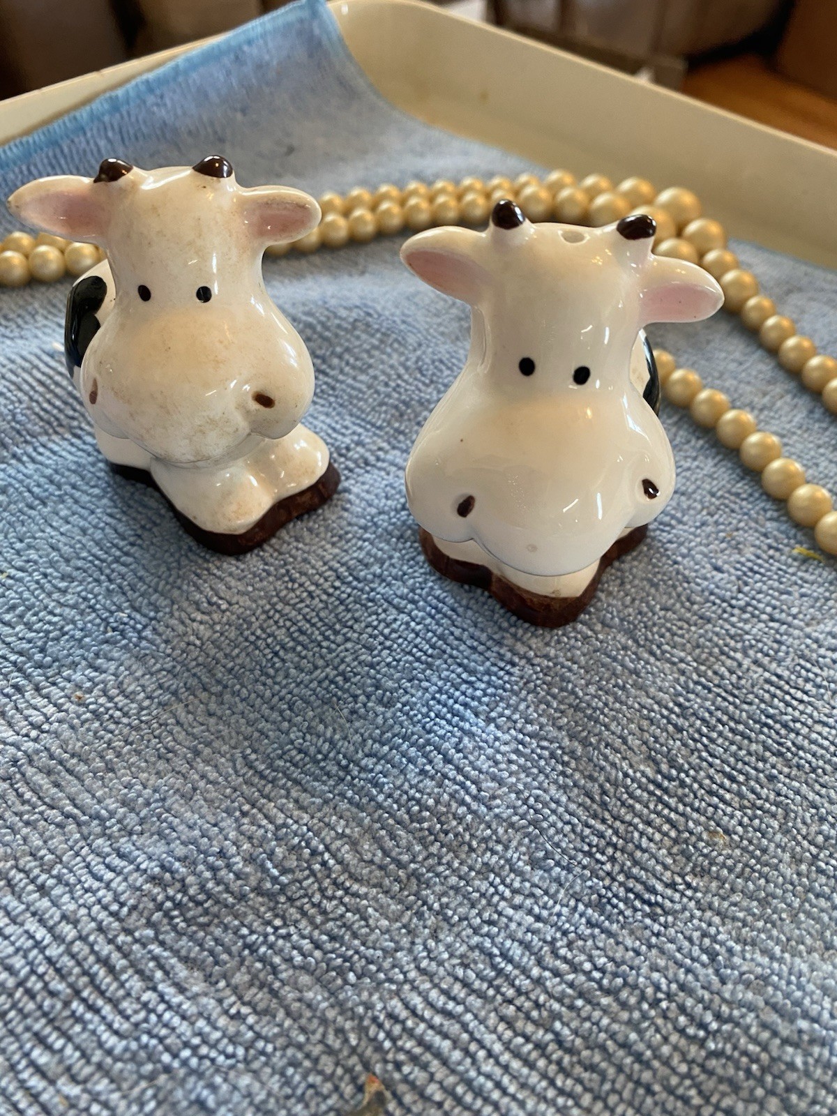 Vintage Holstein Cow Salt And Pepper Shakers 1970s W/ Plugs 