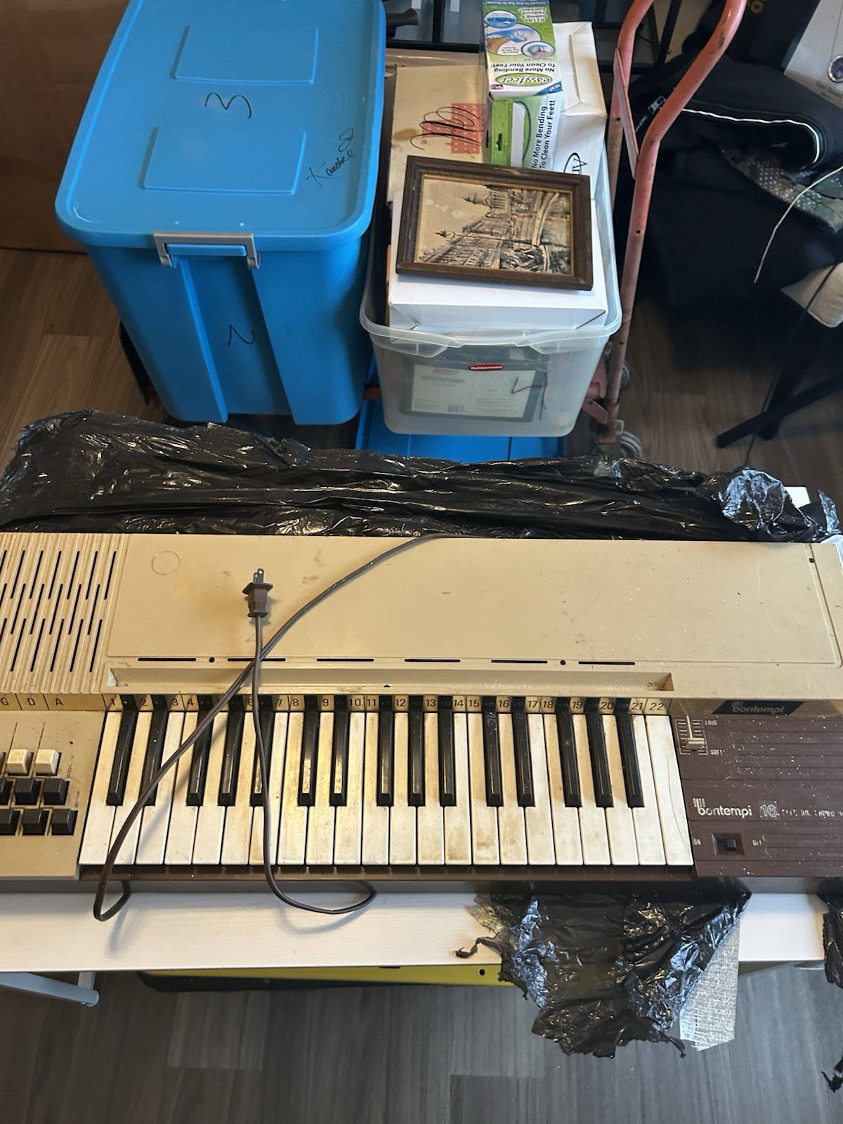 Bontempi 16 Electric Chord Organ Vintage Keyboard