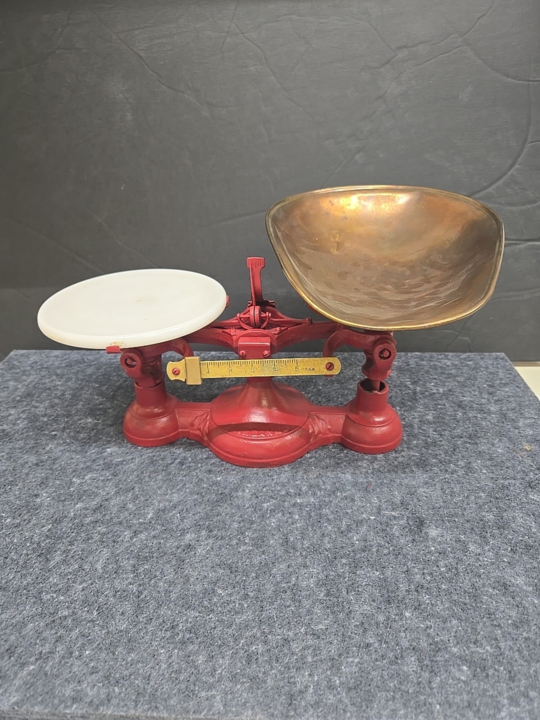 Fairbanks Vintage Double Pan Balance Scale Brass Bowl Cast Iron