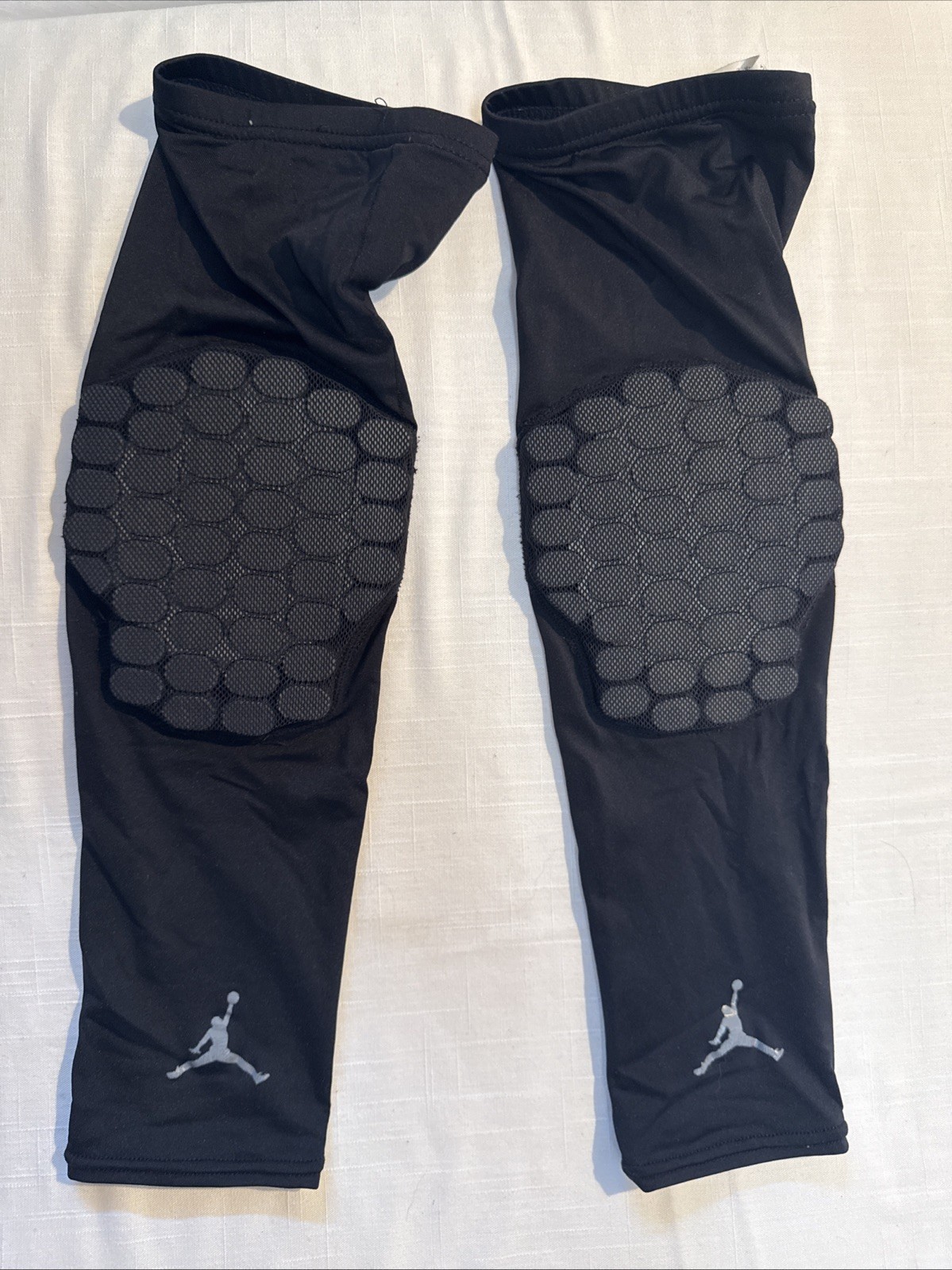 One Size Nike Jordan Pro Hyperstrong Padded Arm Sleeves