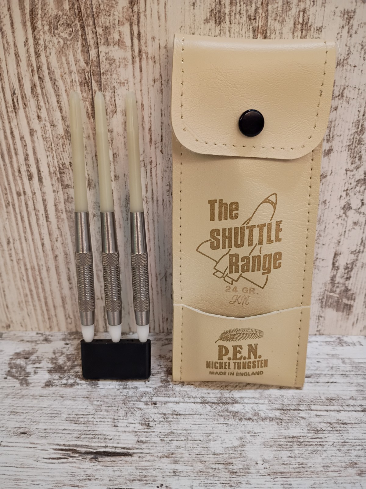 New P.E.N. The Shuttle Range Soft Tip Darts 24 gram 50mm Long New With Case