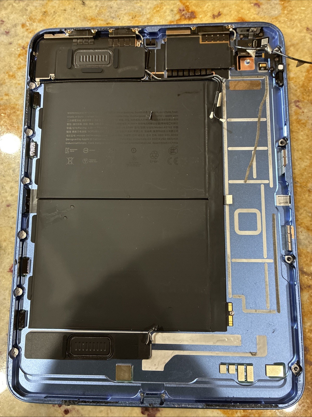 iPad A2696 Rear Housing