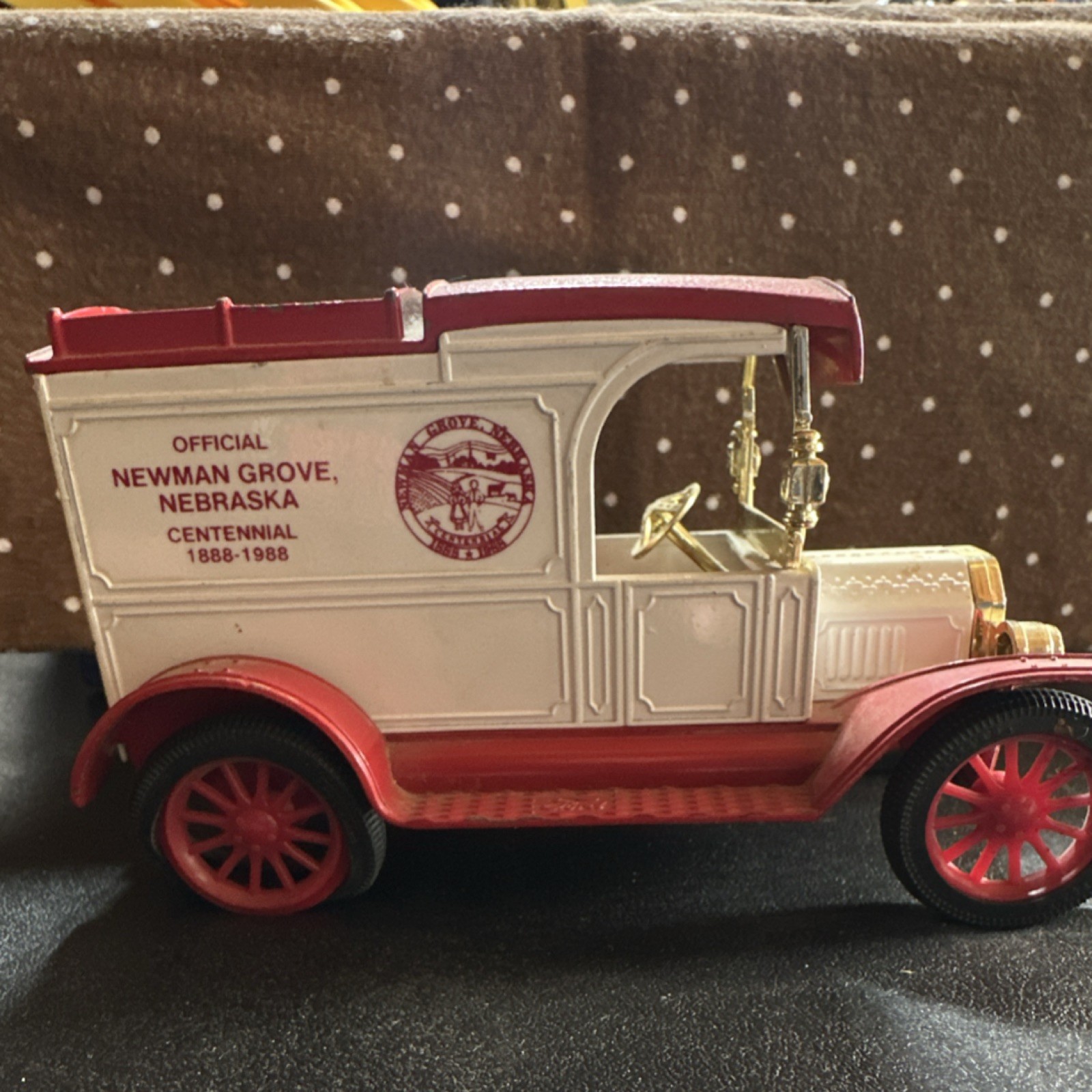 Britz Ford 1914 Model T Van Newman Grove Centennial Vehicle Piggy Bank Plastic