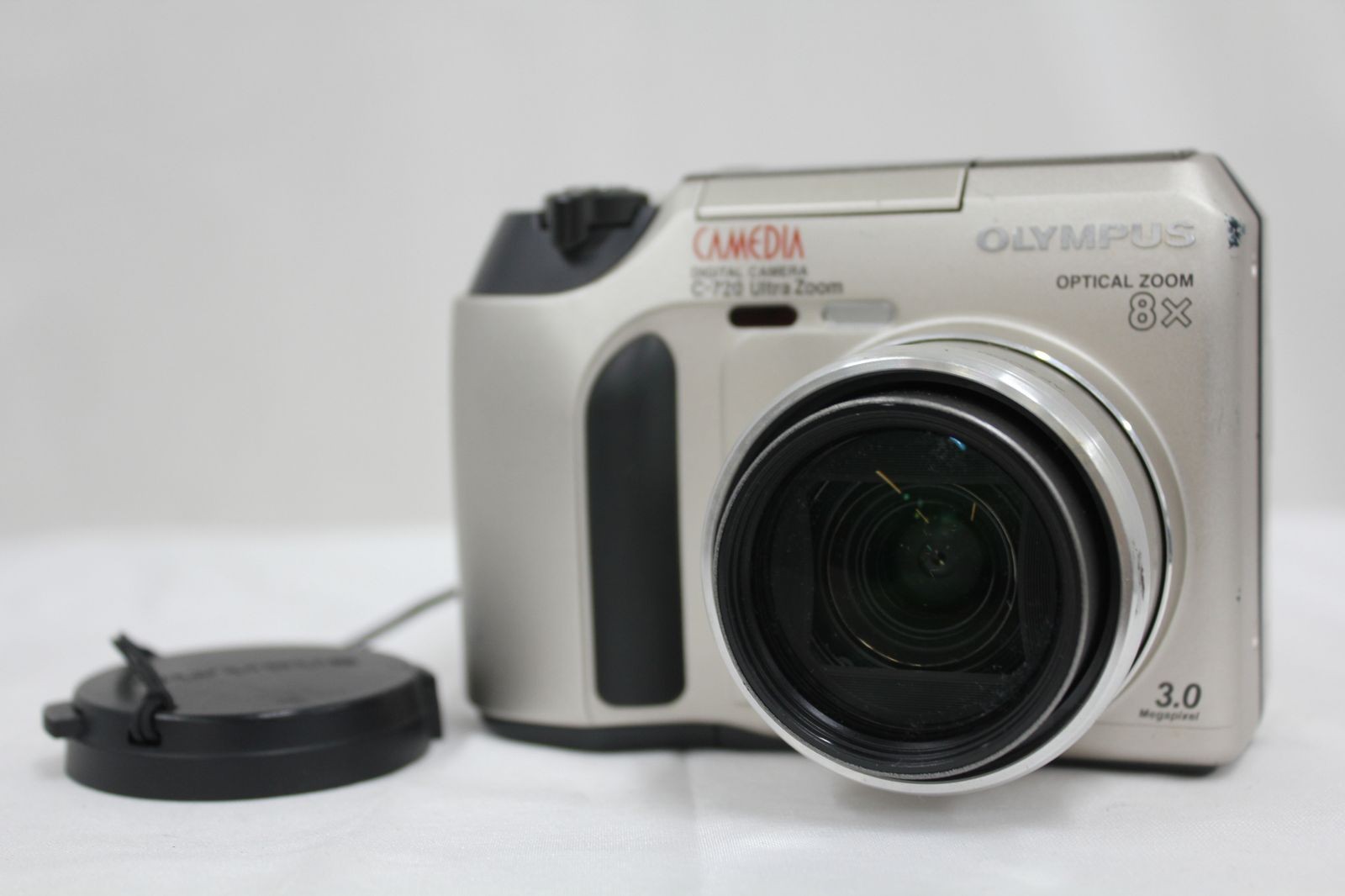 Olympus C-720 Ultra Zoom Compact Digital Camera Tested Working Seller Japan