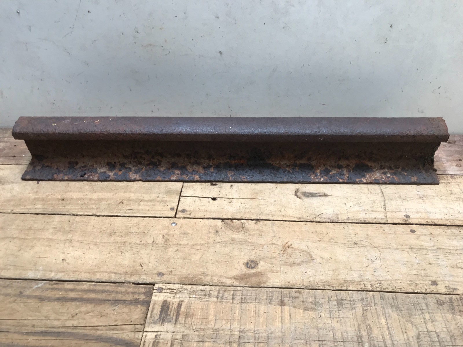 OLD NARROW GAUGE RAILROAD RAIL 24" x 18 lb. 3" tall 1890–1920 era