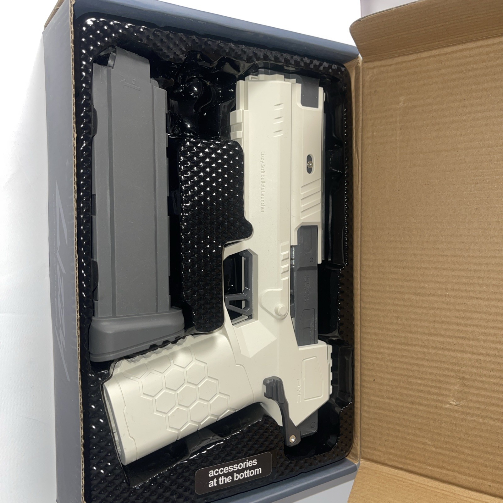 Lizzy Soft Bullet Launcher White Gun Toy Nylon Material Rhinoceros Pistol