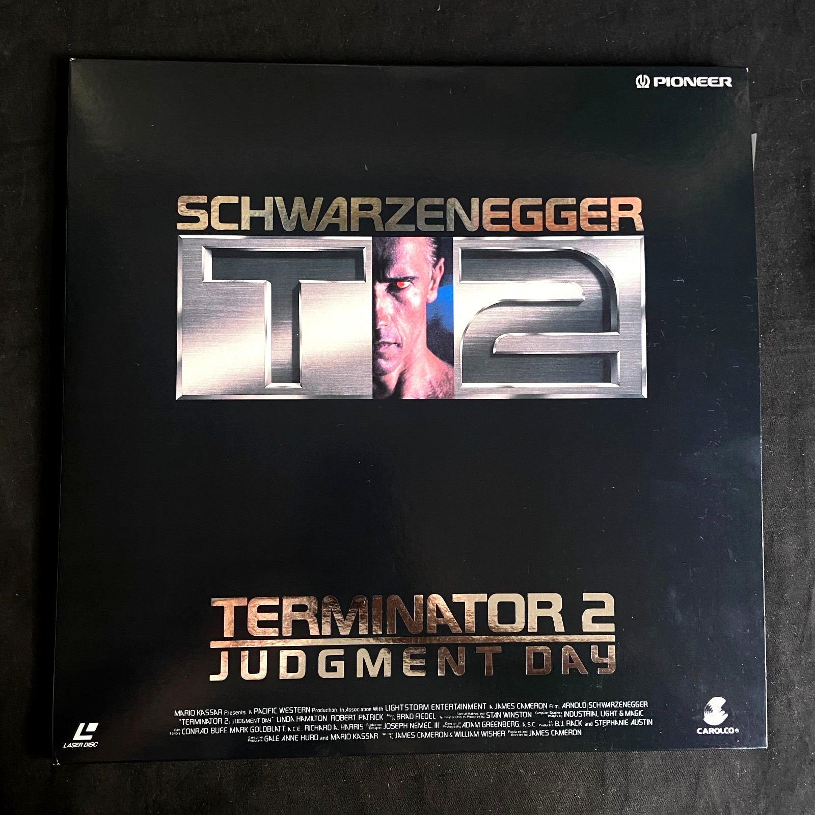 TERMINATOR 2 - Arnold Schwarzenegger Sci-Fi Movie Laserdisc  Japanese Import EXC
