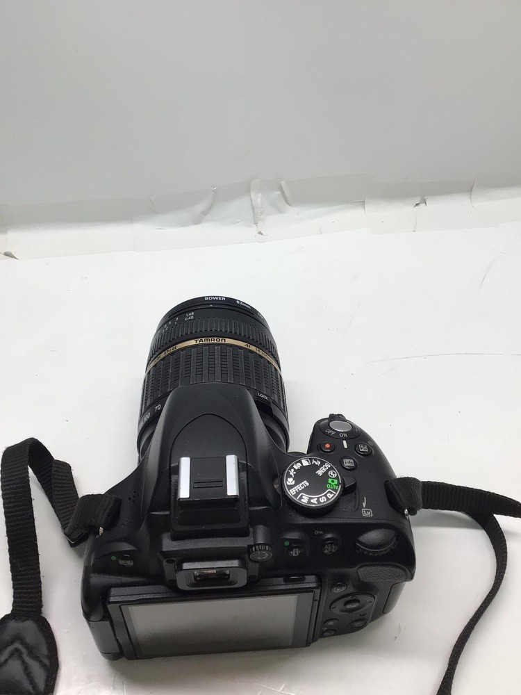 Nikon D D5100 16.2MP Digital SLR Camera - Black W/ 55-200 Vr Lens (38821)