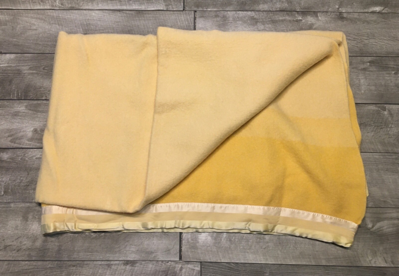 St. Mary’s Woolen Sunkist Ombré Wool Fuzzy Soft Blanket Size 80 X 68" Vintage