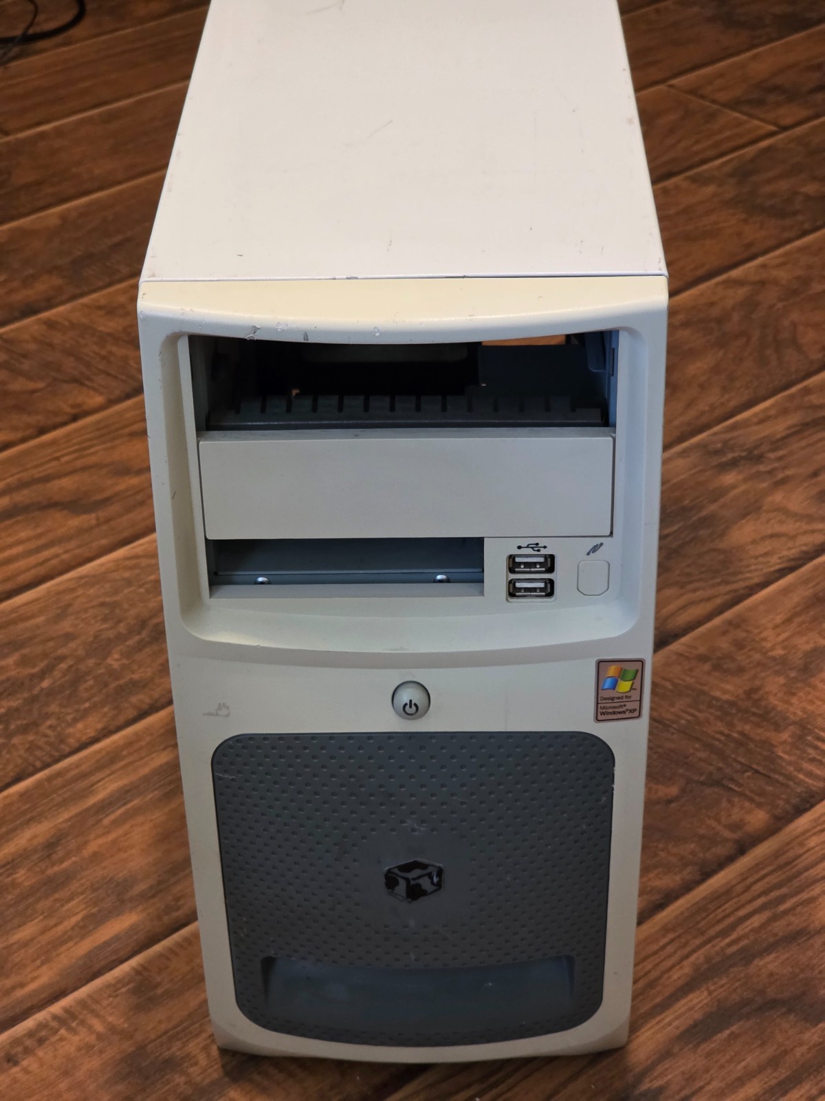 EMPTY CASE Gateway MFATXSTL ELP 500S Mid Tower ATX Desktop PC 2001 Vintage