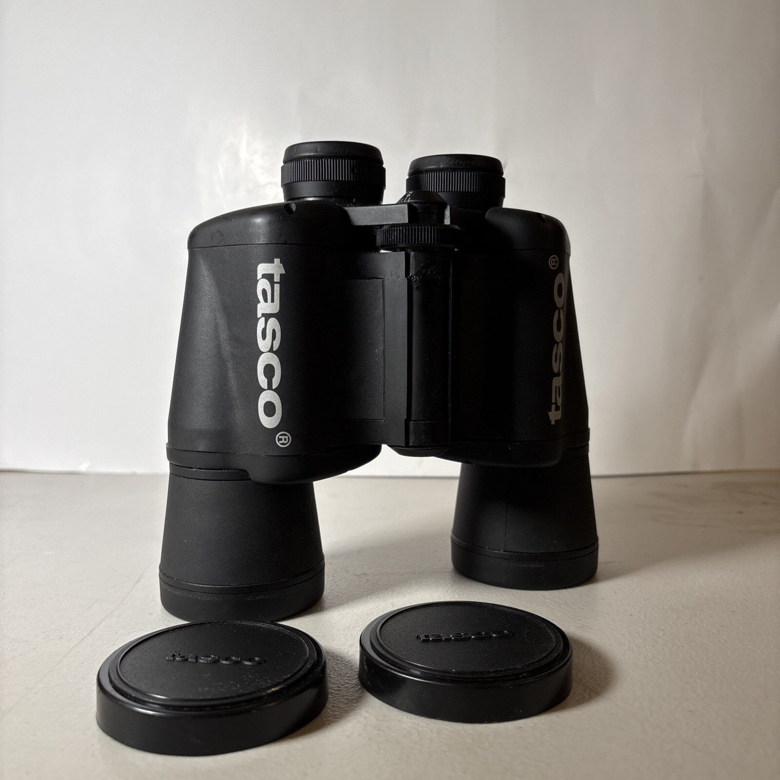 Tasco 10 X 50mm 288ft At 1000yds Fully Coated Optics Black Binoculars