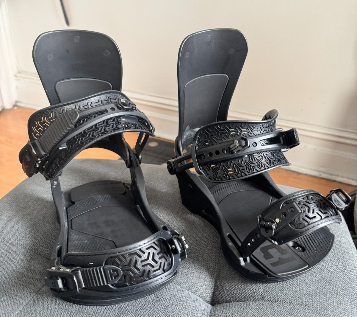 Union Atlas - 2023 Men's Snowboard Bindings - Black, Size Medium