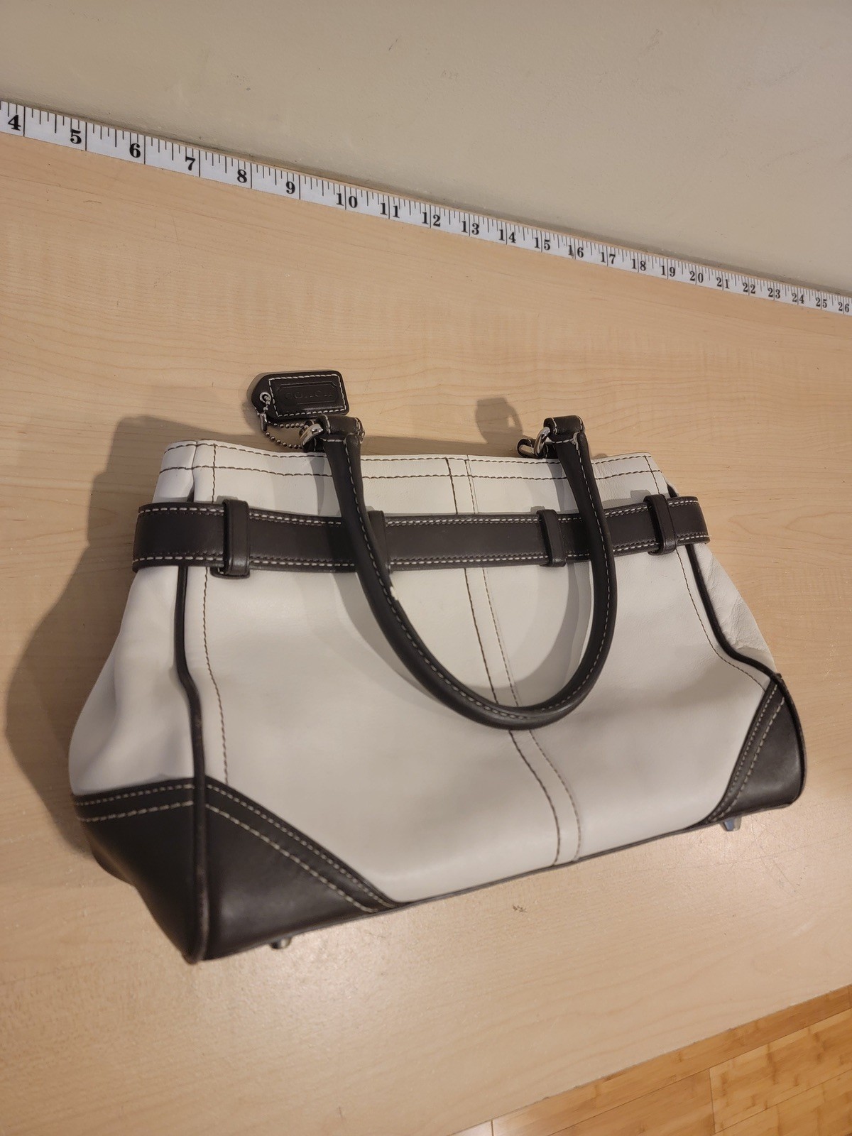 Vintage Coach Hamptons Signature Cream Brown Carry Handbag