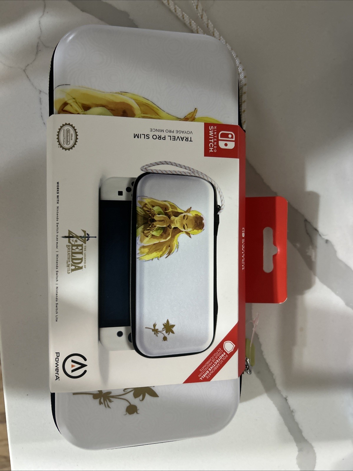 Nintendo Switch the Legend of Zelda: Breath of the Wild Case