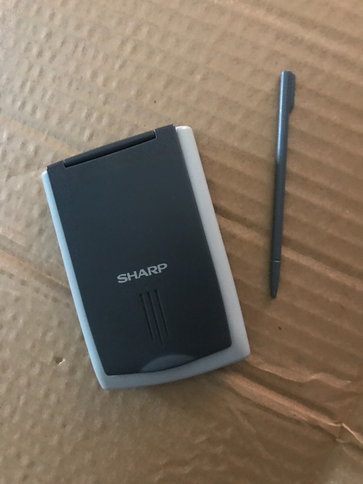 Sharp Yo-p5 personal organizer Black and Gray with stylus ***Read