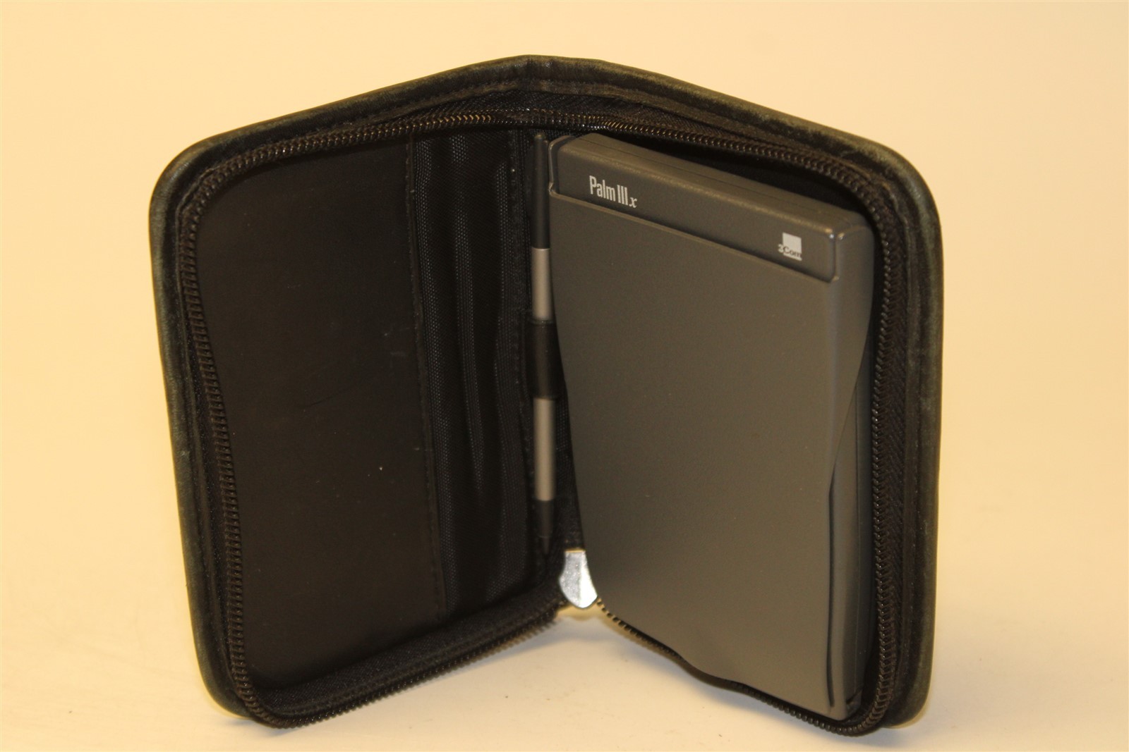 Vintage Coach Case with Palm III PDA By 3Com Digital Assistant