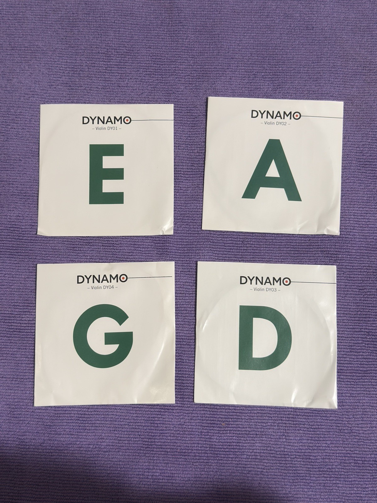 Thomastik-Infeld DY100 Dynamo Violin String Set with Silver-wound D and Ball-end