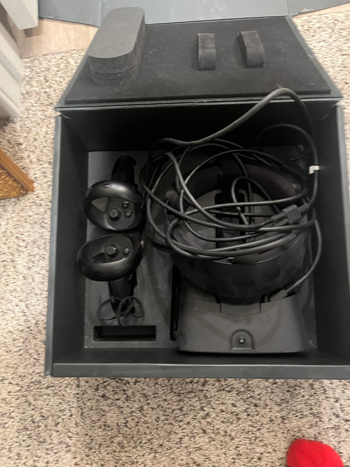 Oculus Rift S PC-Powered VR Gaming Headset - Black