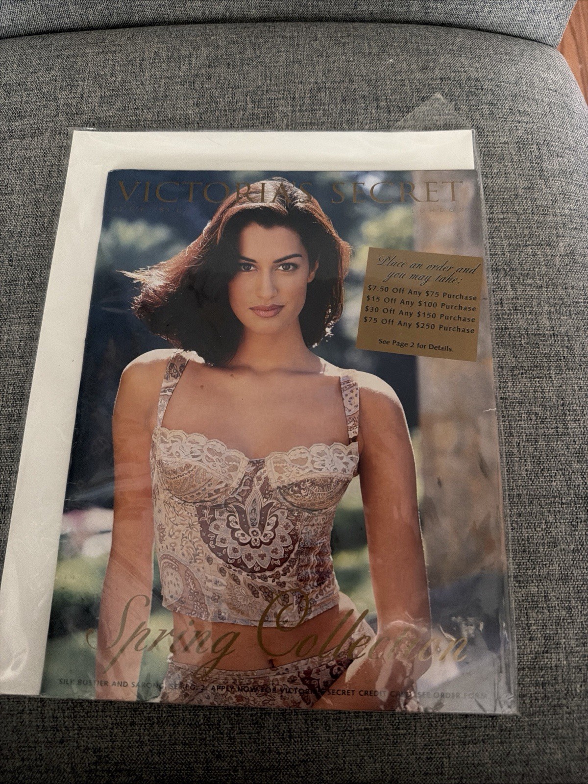 Victoria's Secret Spring Collection 1996 Yasmeen Ghauri cover Bagged Boarded Rar