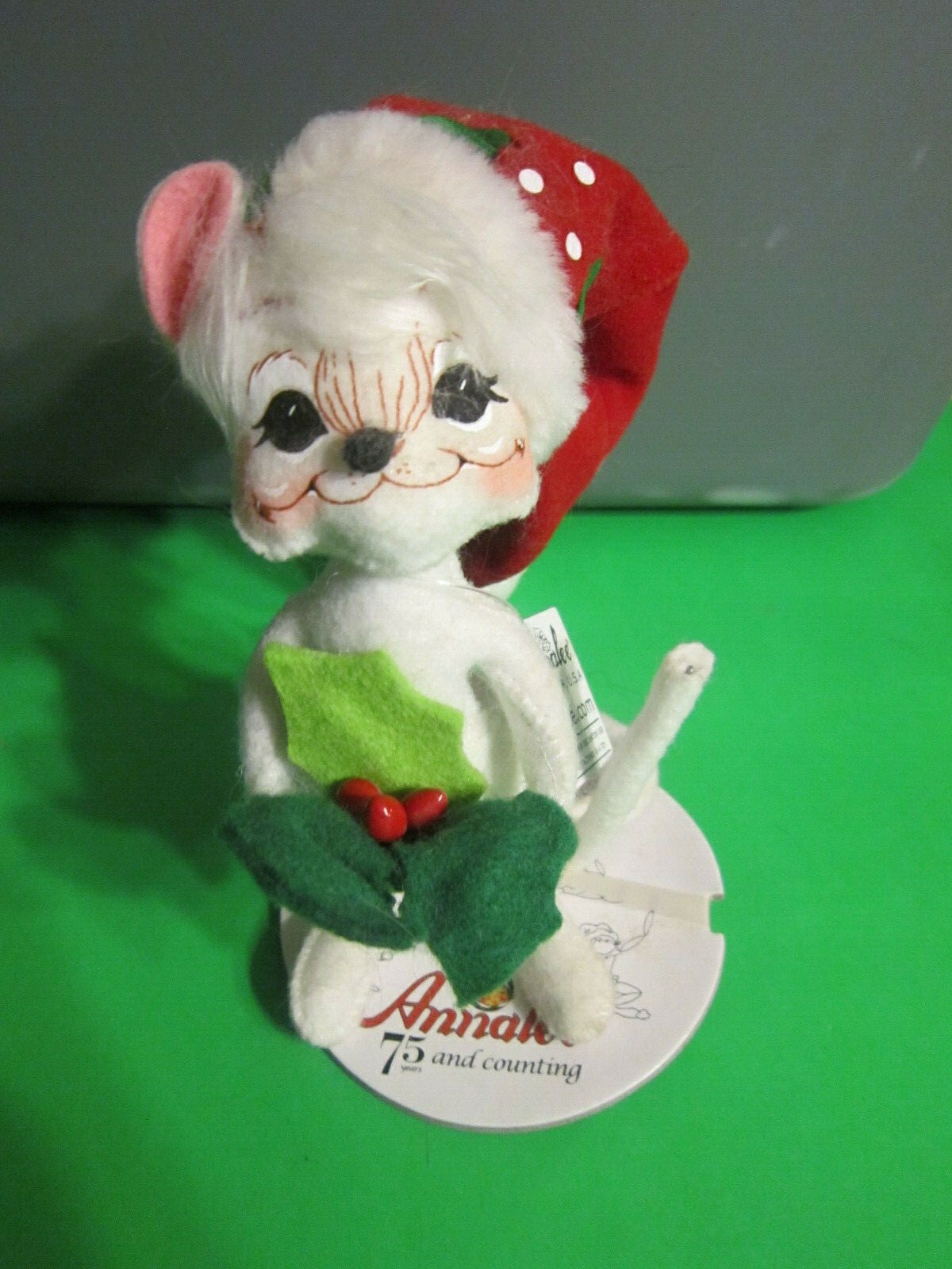 Annalee 2010 75th and Counting Holly Berry Mouse 6" Christmas Holiday Plush NEW