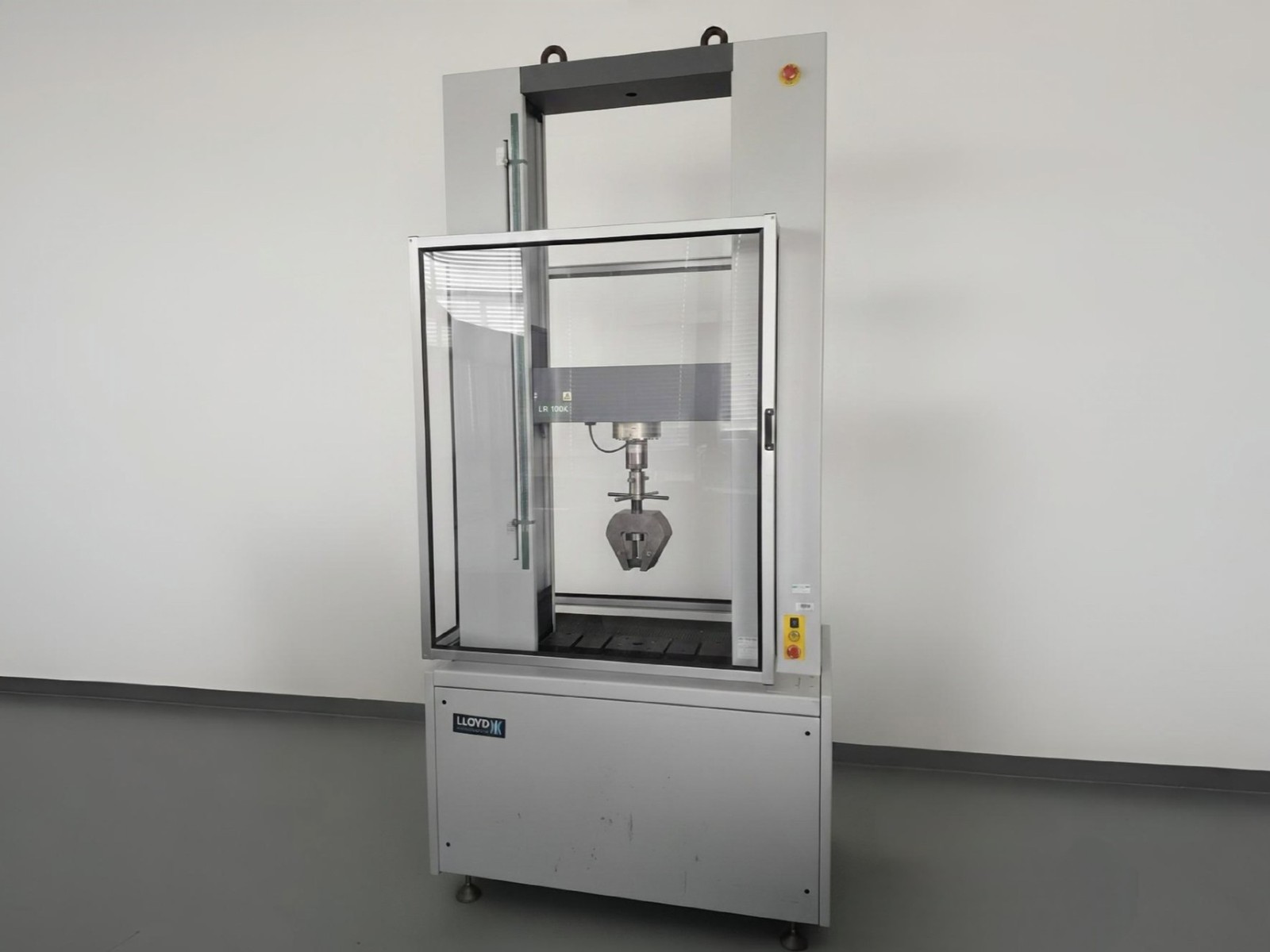 Lloyds LR100k Materials Testing Machine with 100kN Load Cell & Safety Screen