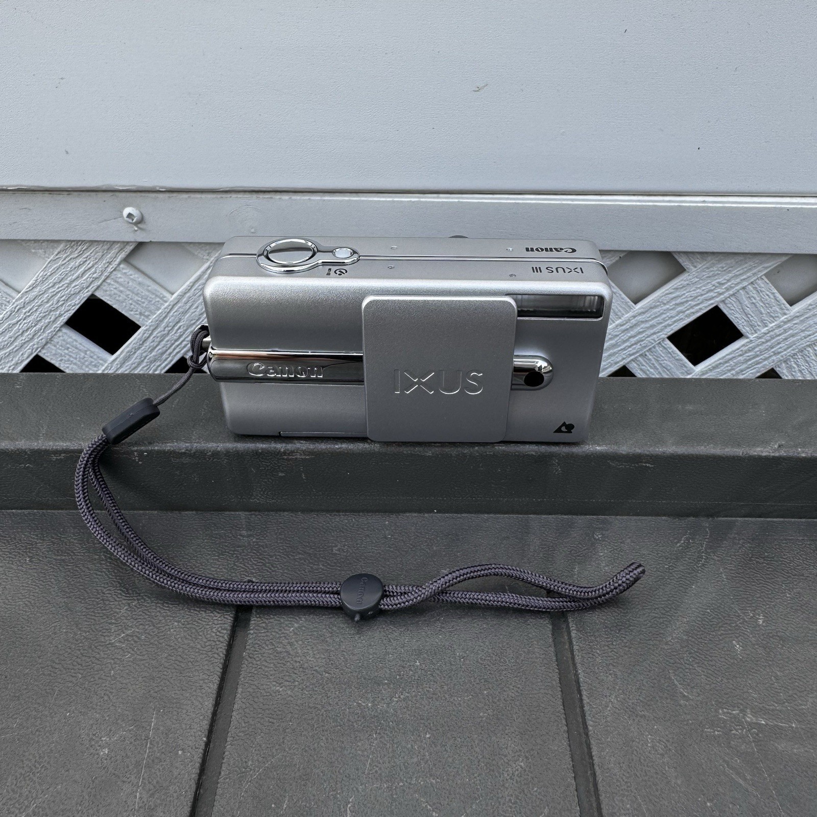 Cannon Ixus III Film Camera UNTESTED Read Description Below