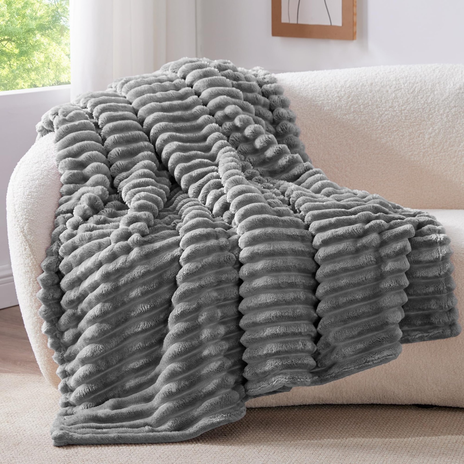 Twin Blanket 300G Soft Warm Fleece Decorative Striped Grey BEDELITE Couch 300GSM