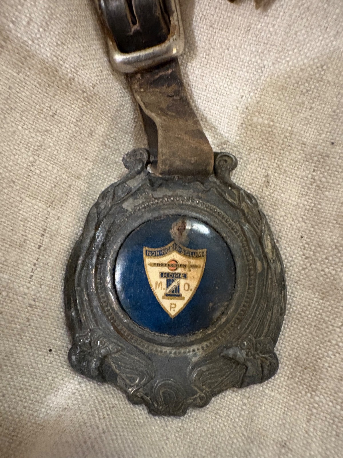 Vintage Non Nobis Solum Protection Home M.O.P Fraternity Army? Medal