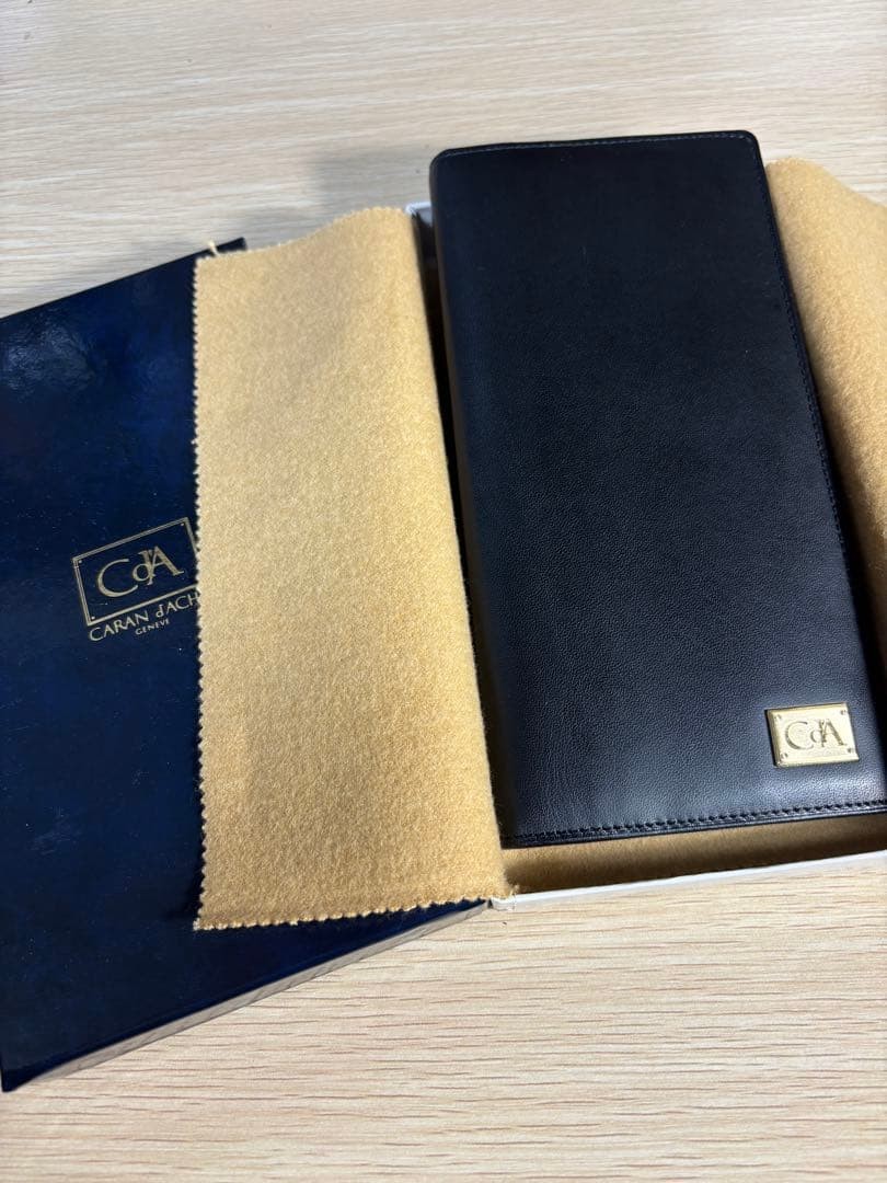 Rare Extreme Caran D'Ache Madison Billfold Long Wallet Leather Black With Box