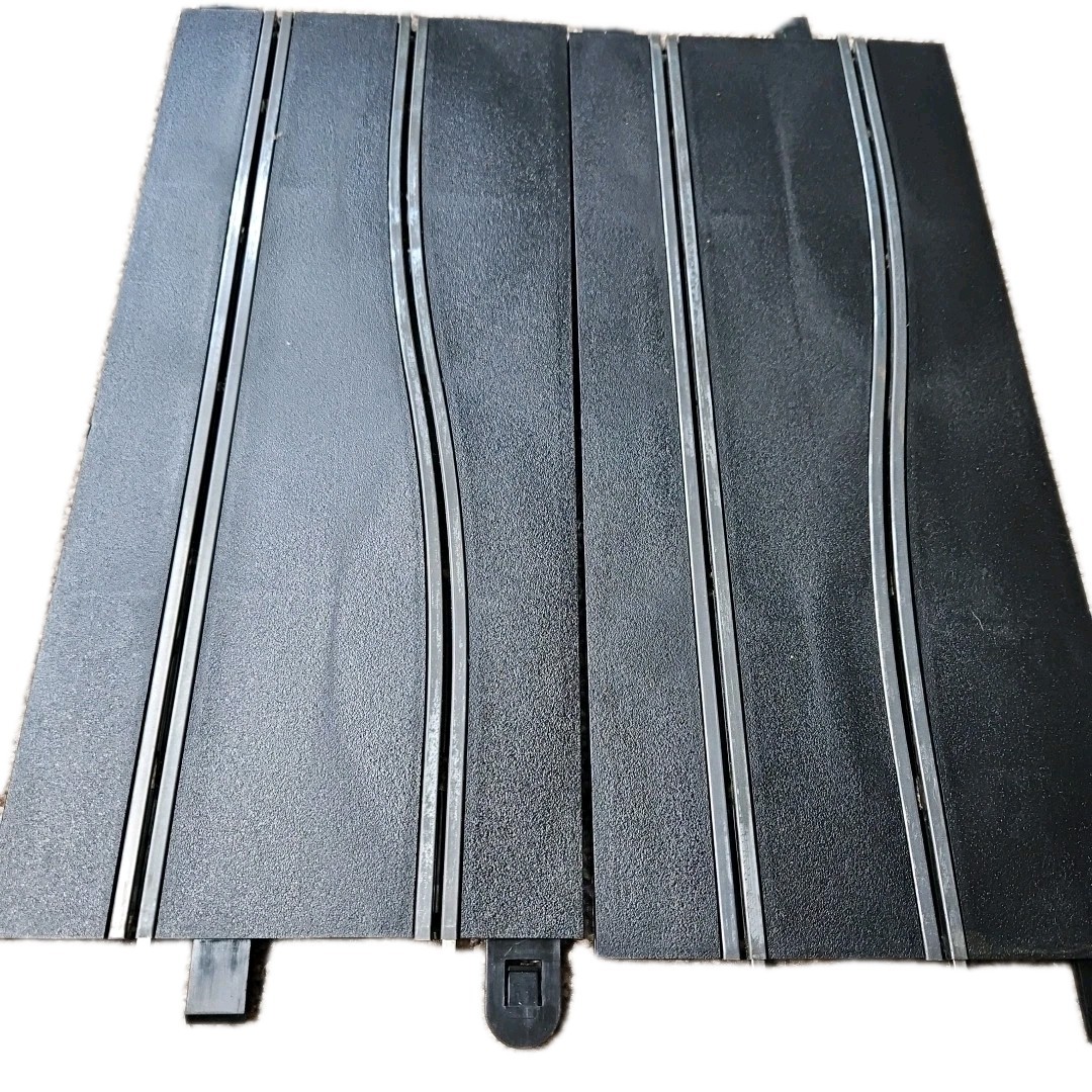 Scalextric Hornby Sport Track 1/32 2 Pc Lot Side Swipe 