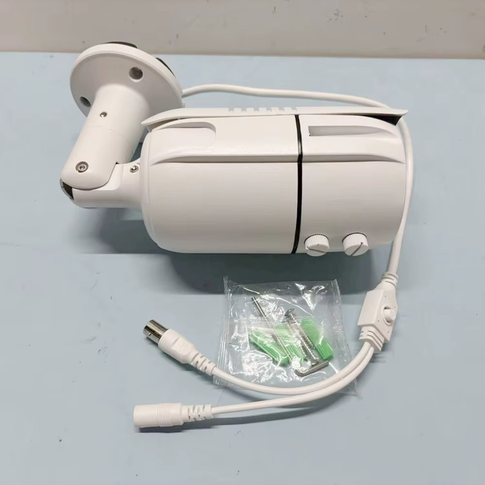 HD 2MP/5MP AHD Analog Surveillance Camera 2.8-12Mm Lens 4X Manual Zoom IR Night 