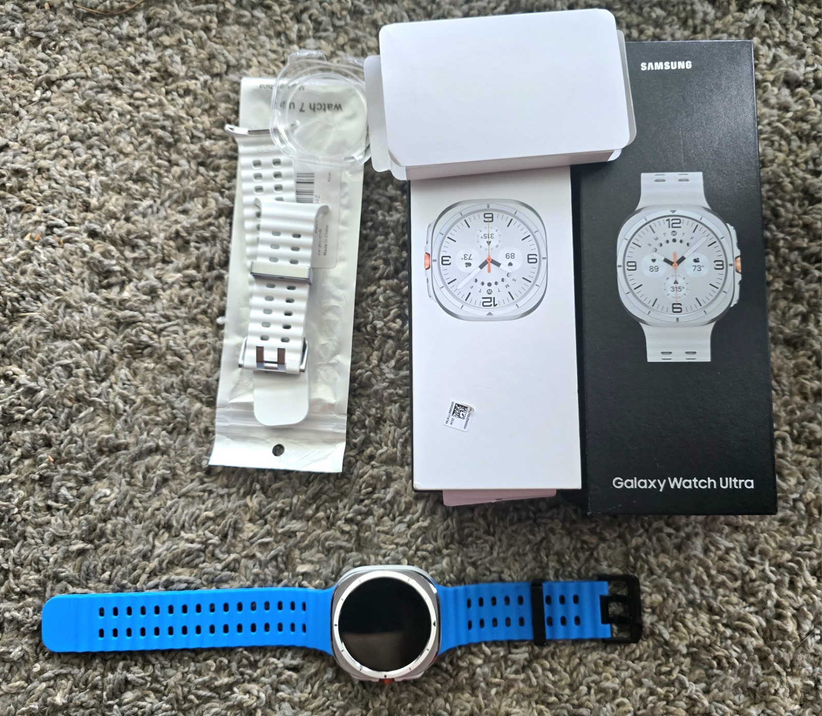 Unlocked Samsung Galaxy Watch Ultra Sapphire Crystal Smartwatch SM-L705U White K