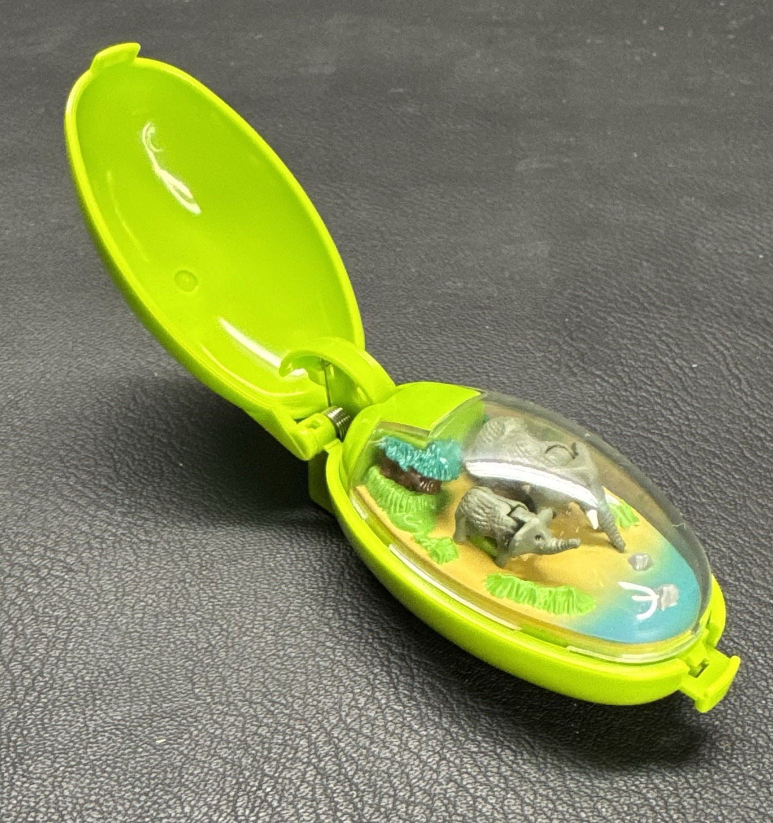 Takara Pocket Critter Elephant 1996 Does Not Work