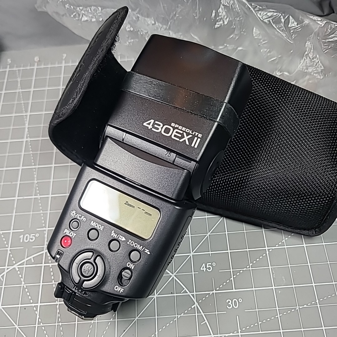 Canon 430EX II Speedlite Shoe Mount Flash.