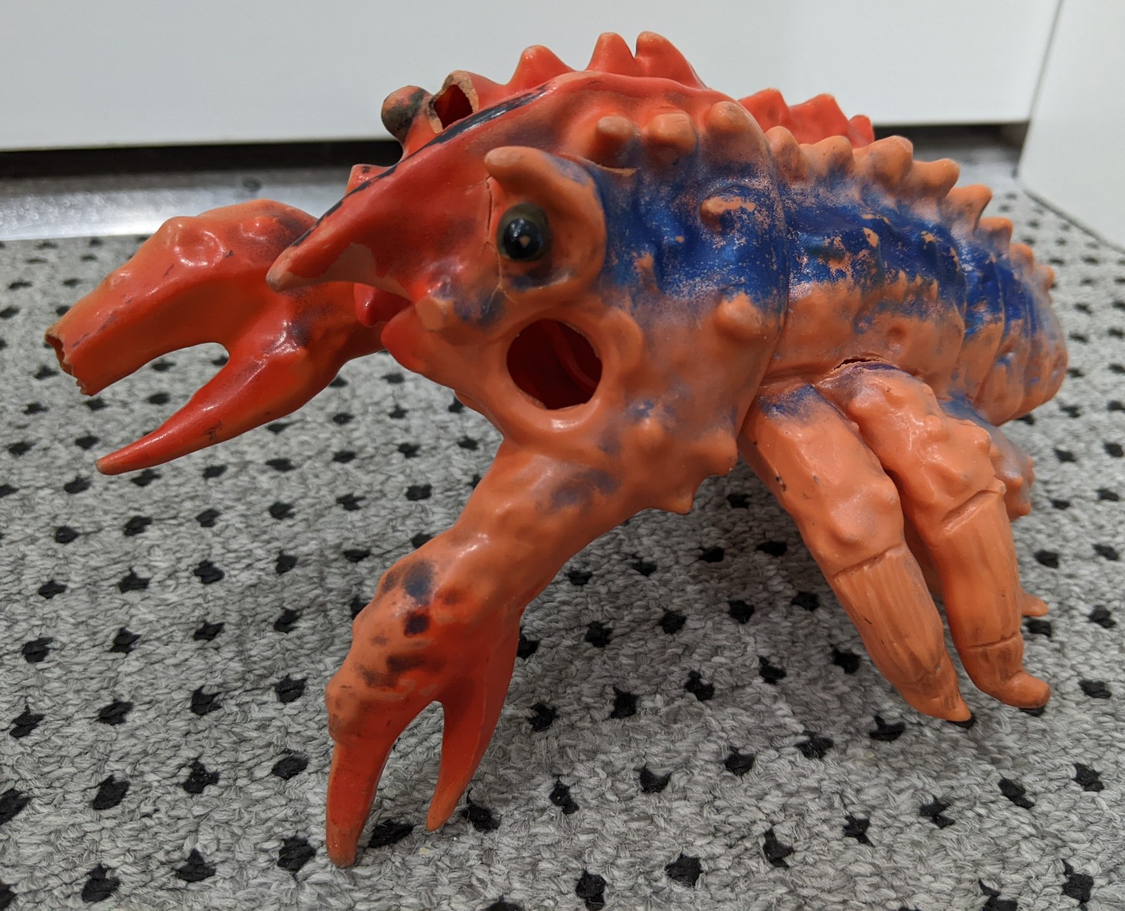 RARE original vintage 1966 Marusan Ebirah soft vinyl sofubi Godzilla Bullmark