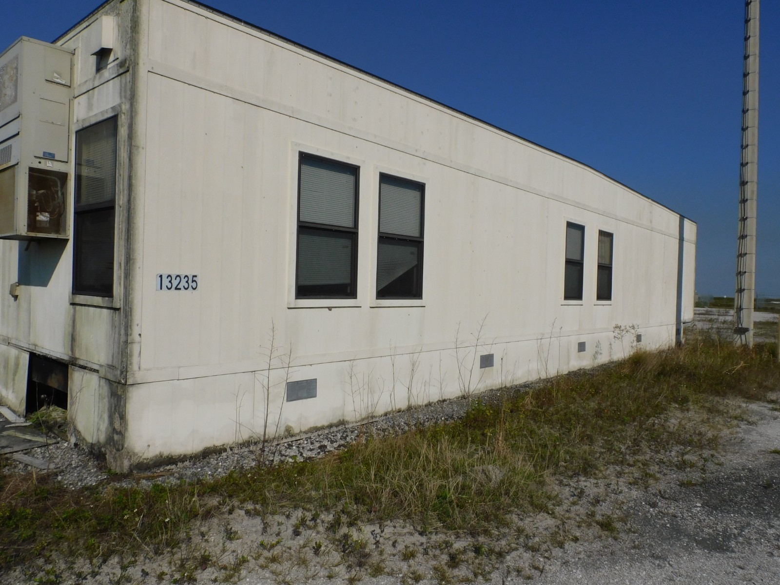 60x72 Modular Construction Office Trailer. Delivery and setup available!