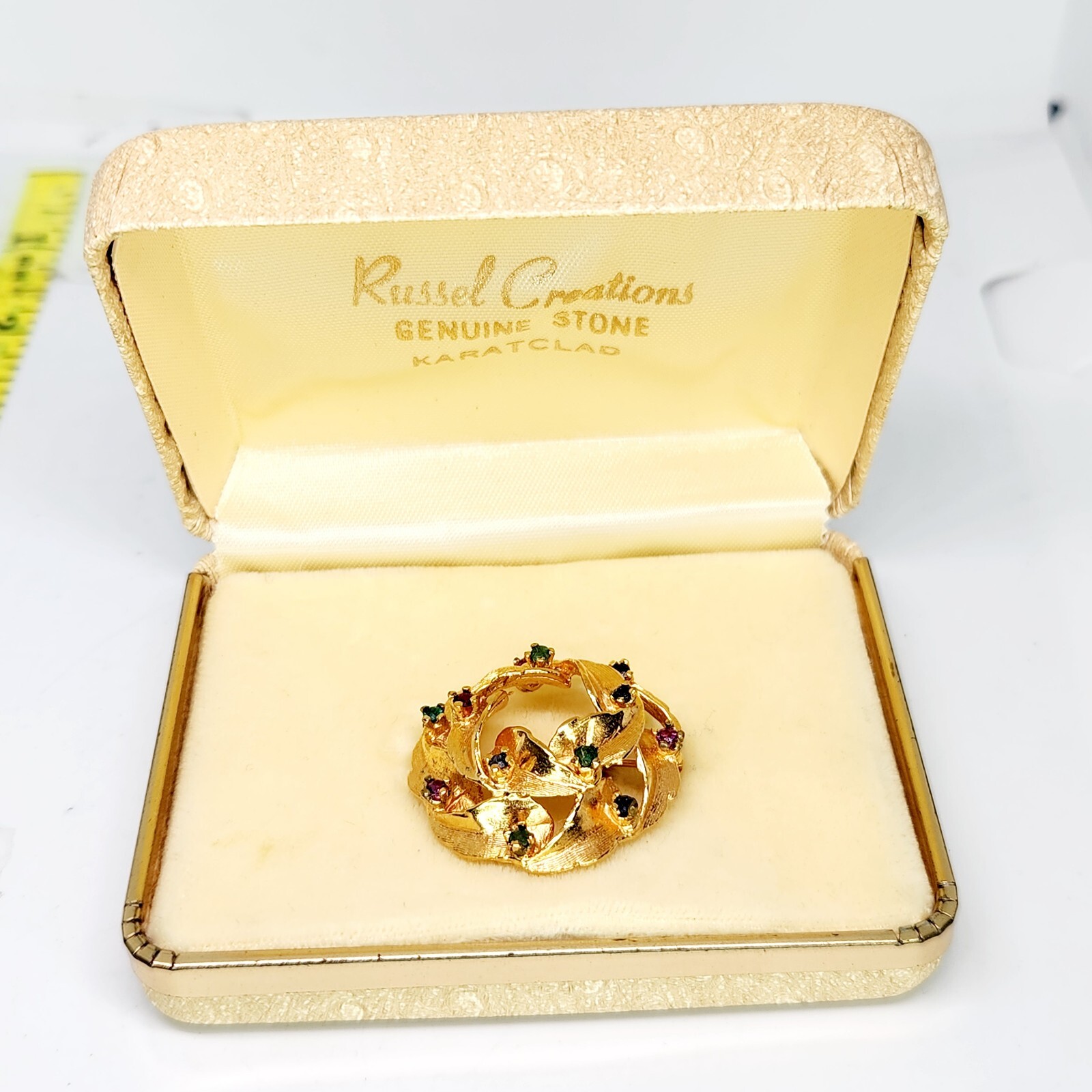 Vintage 50s Russel Creations Karatclad Ruby Emerald Sapphire Wreath Brooch W Box