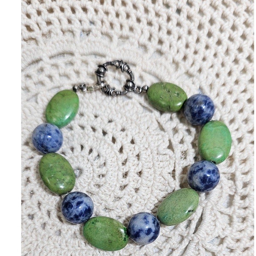Natural Jade and Iolite Stone Bracelet 7.25" 