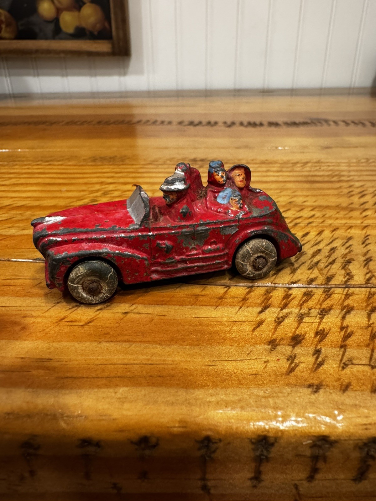 BARCLAY 1930's Dimestore Lead Toy #BV88 VACATIONERS Manoil