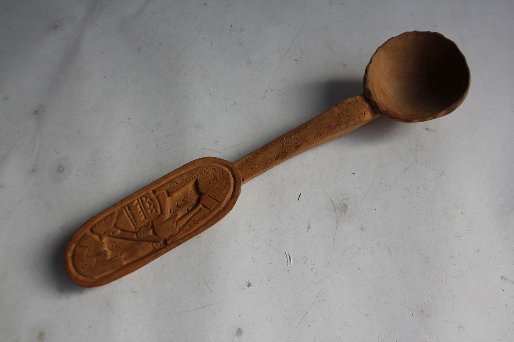 Black Forest folk art stew spoon (46402)