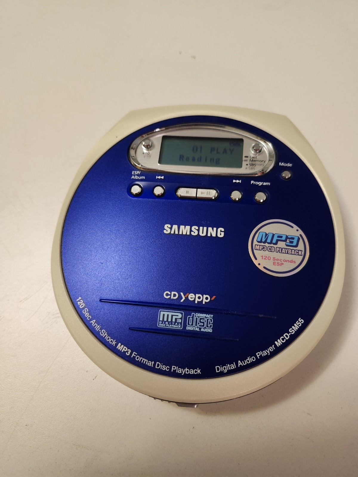 Samsung MCD-SM55 CD Yepp Digital Audio CD Player Anti Shock MP3 PLayer Works!