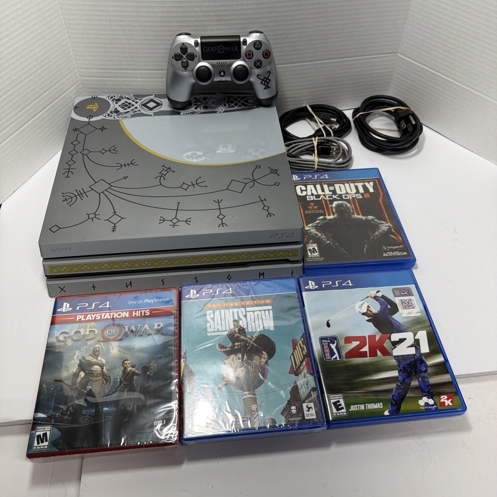 PS4 Pro 1TB God of War Limited Edition + 4 Games  *USB Issue - See Description*