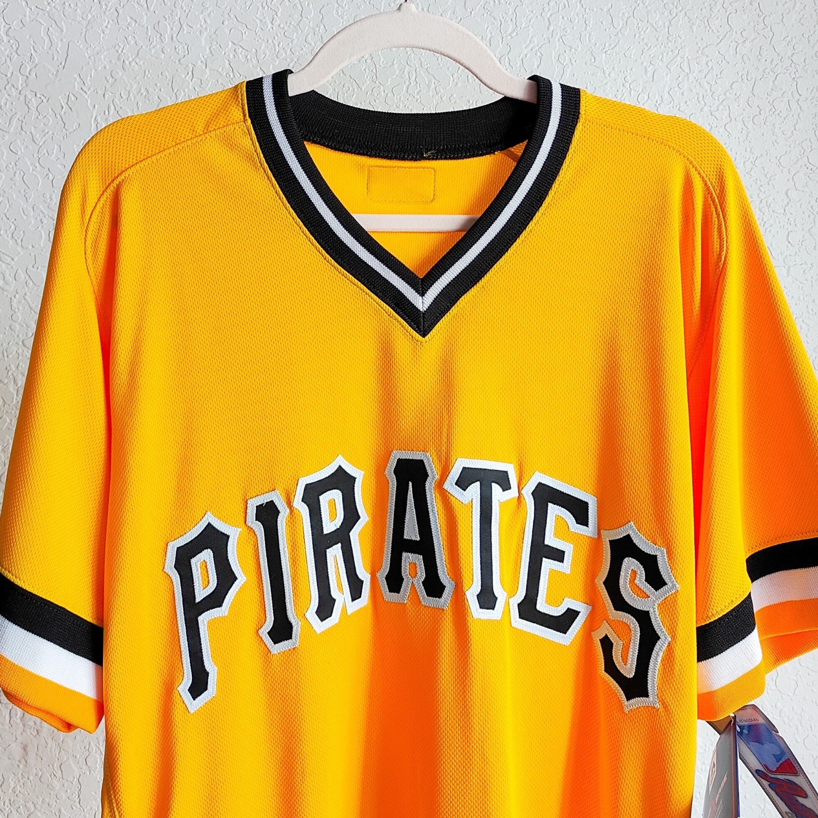 Majestic Pittsburgh Pirates Blank TBTC Elite On-field Flex Yellow Jersey Size-42