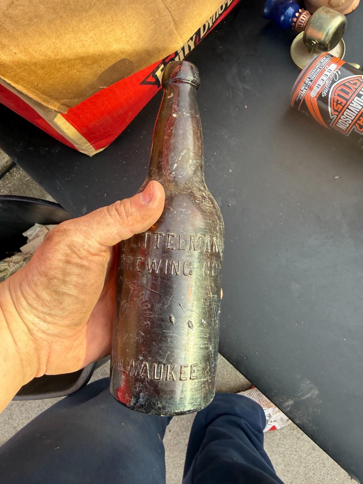 Antique Gettelman Brewing Co Milwaukee Embossed Beer Bottle Blob Top