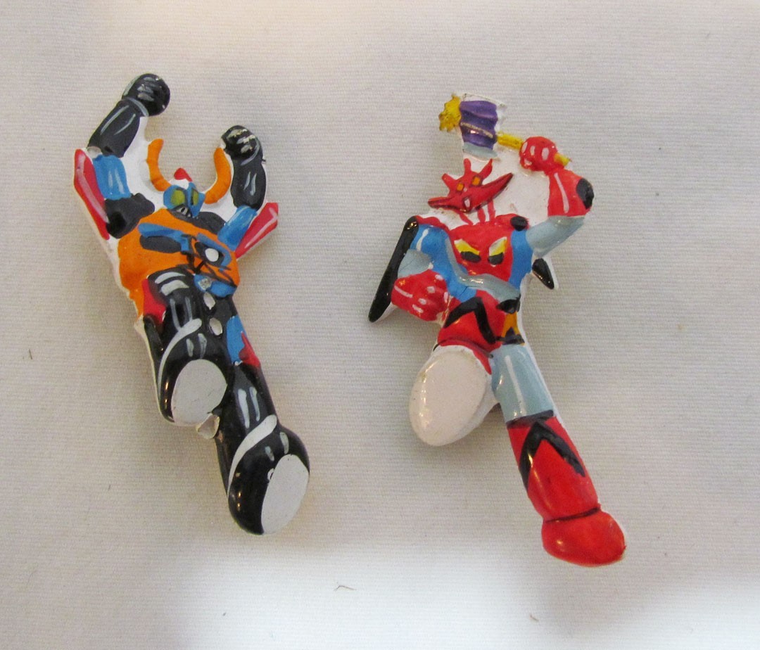 SHOGUN WARRIORS GAIKING DRAGUN VINTAGE METAL FIGURAL PIN PAIR c. 1970's DRAGON