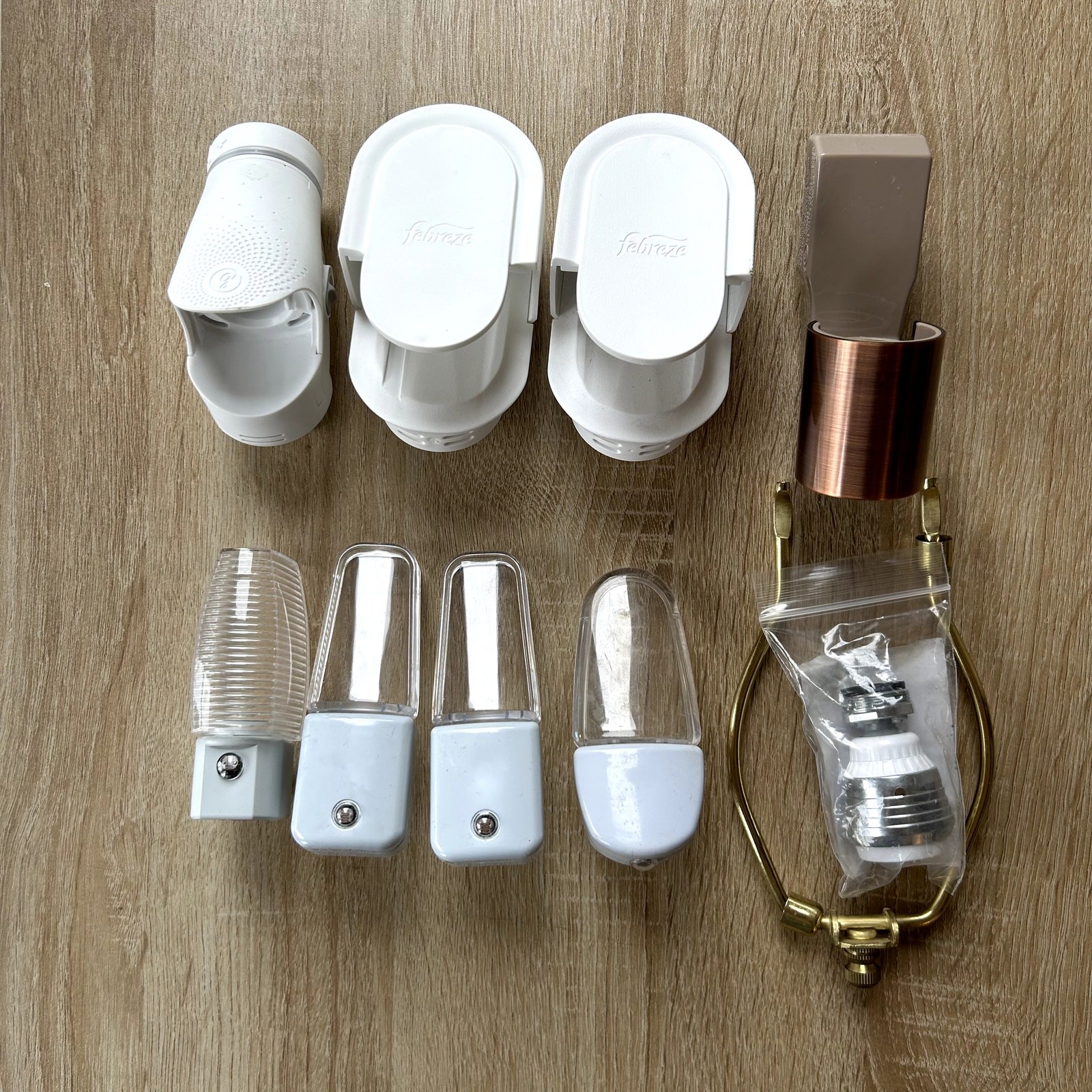 LOT of Scent Plug Ins & Household Accessories Bath & Body Works, Glade, Febreze 