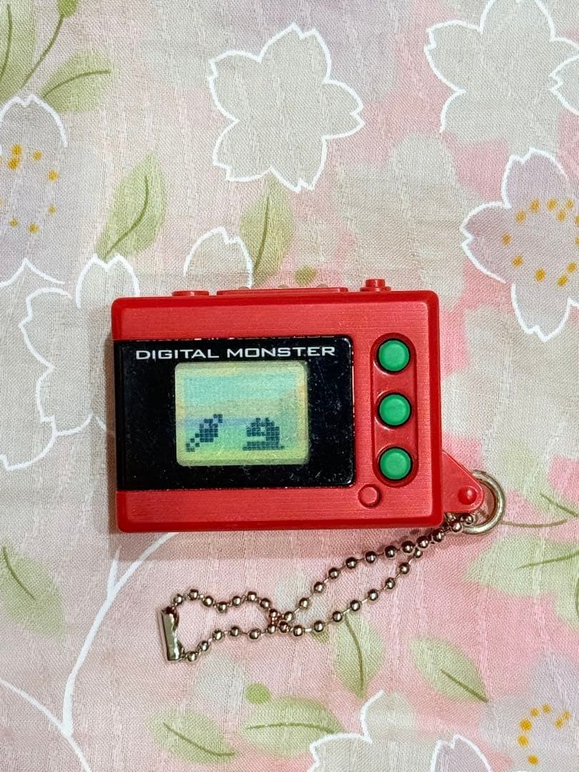 Digimon Mini Red Electronic Toy Vintage Digital Pet Game Console Japan Rare