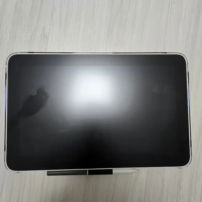 Wacom One 12 DTC121 Pen Tablet with Accessories