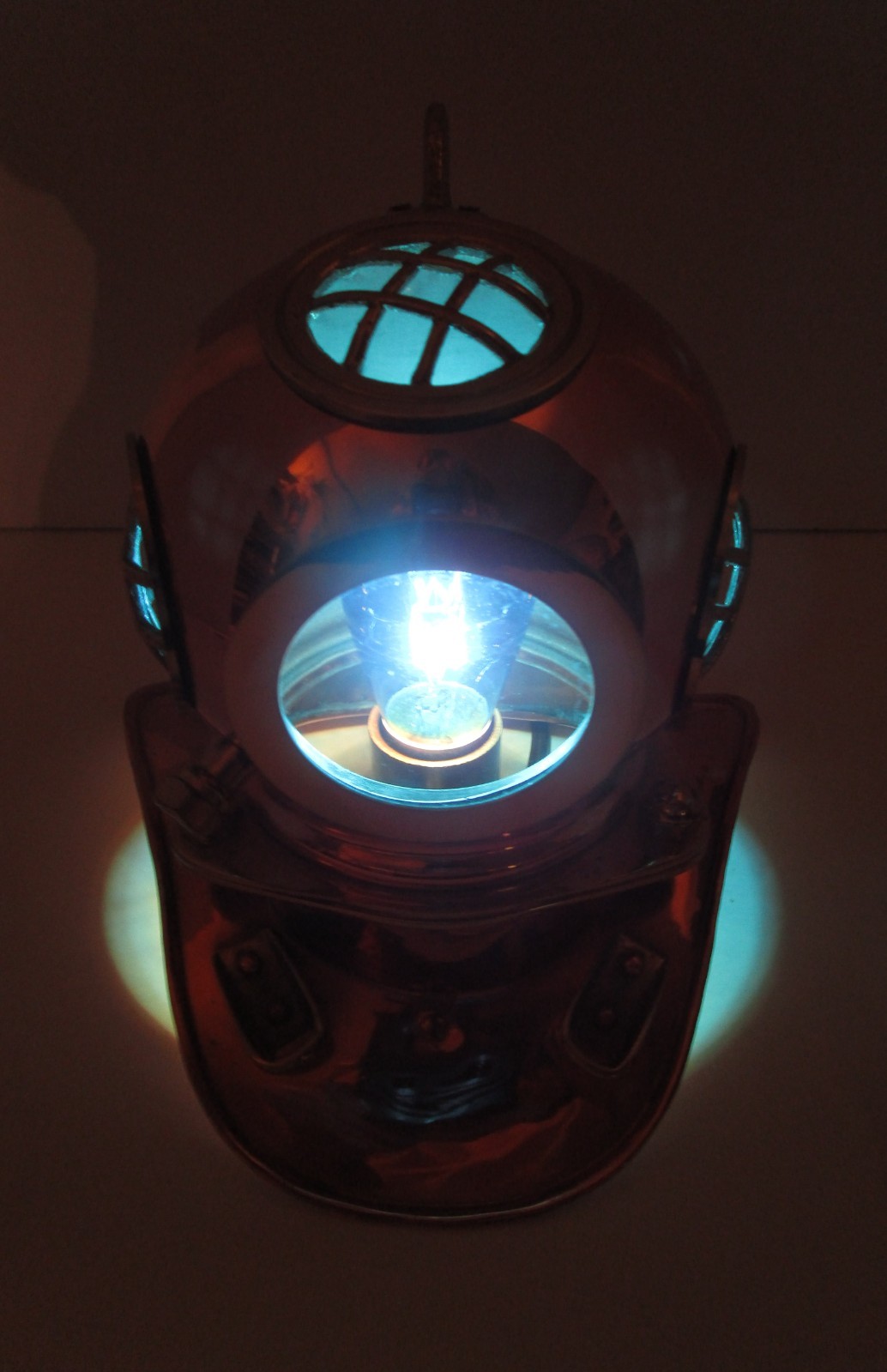 Vintage Bright Copper & Brass Deep Sea Diver Helmet Nautical Lamp Lantern