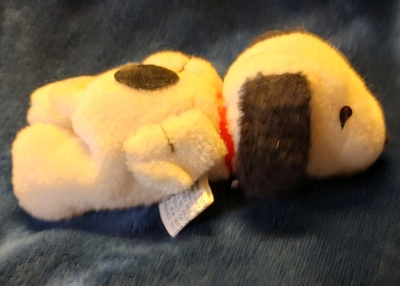 Vintage Snoopy Plush Toy Butterfly Charles M. Schulz Nut Shells 1958-1968 Rare